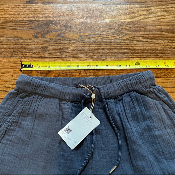 Quince Organic Cotton Gauze Pants - Picture 11 of 13